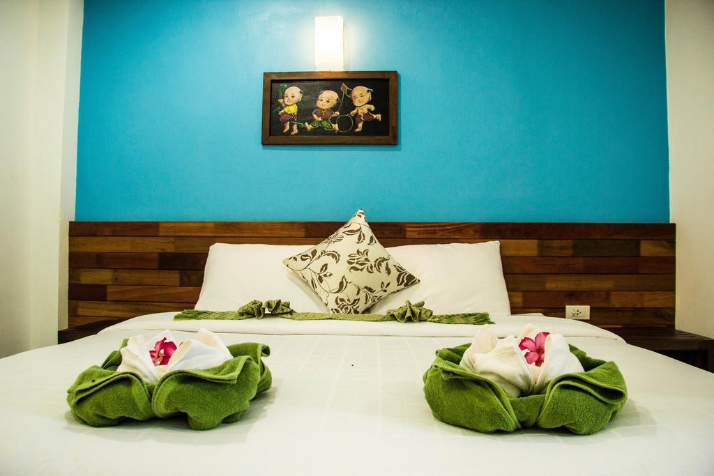 Cha-Cha Hotel Ko Lanta Rum bild