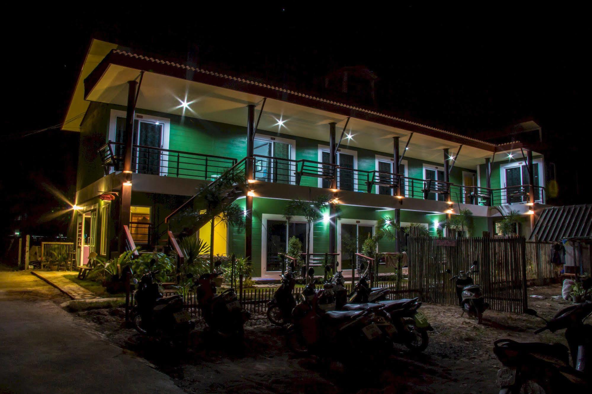 Cha-Cha Hotel Ko Lanta Exteriör bild