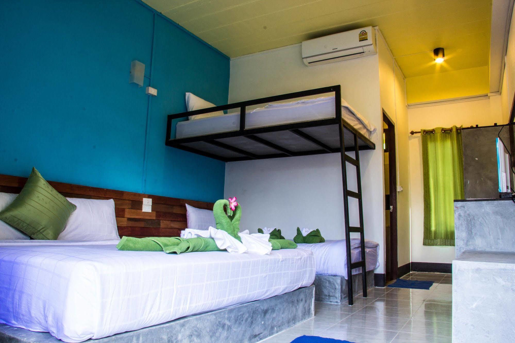 Cha-Cha Hotel Ko Lanta Exteriör bild